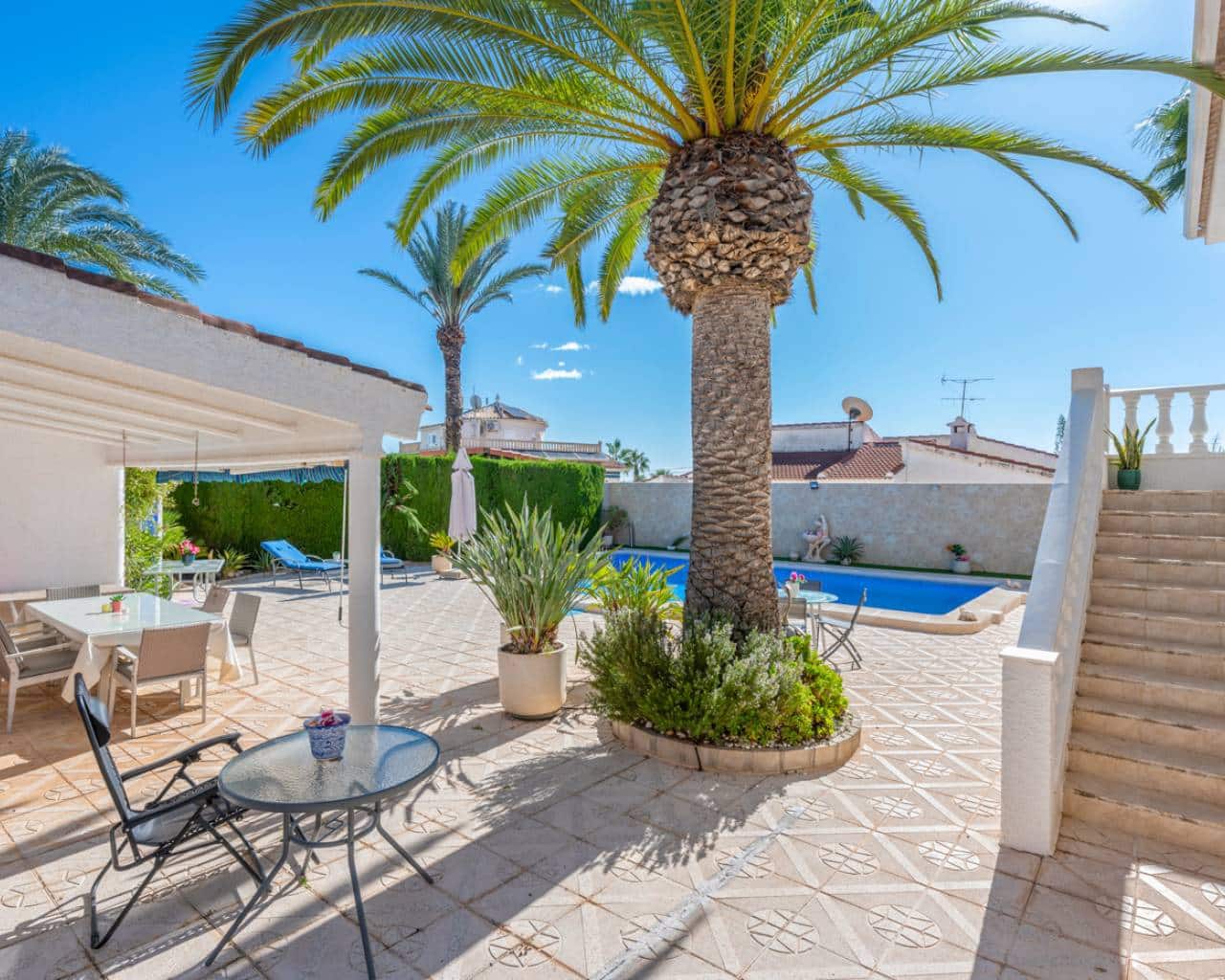 4 camera da letto Villa in vendita in Ciudad Quesada con piscina garage - 850.000 € (Rif: 9383233)