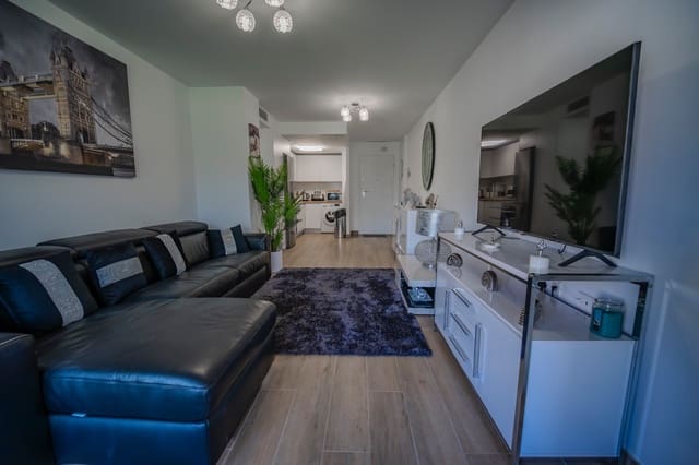 3 bedroom Apartment for sale in Los Alcázares with pool garage - € 250,000 (Ref: 9383234)