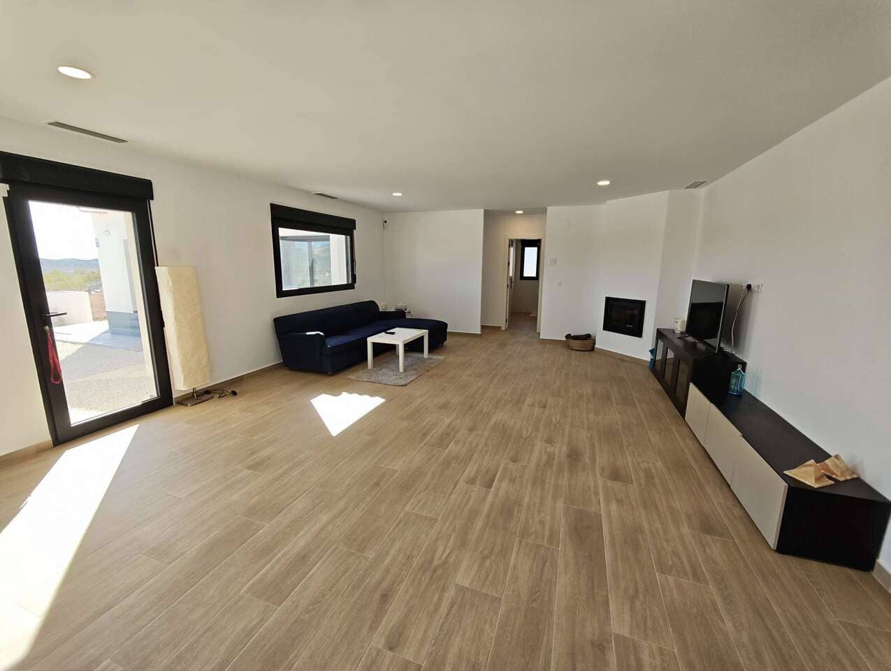 4 bedroom Villa for sale in Pinoso with pool - € 549,995 (Ref: 9383236)