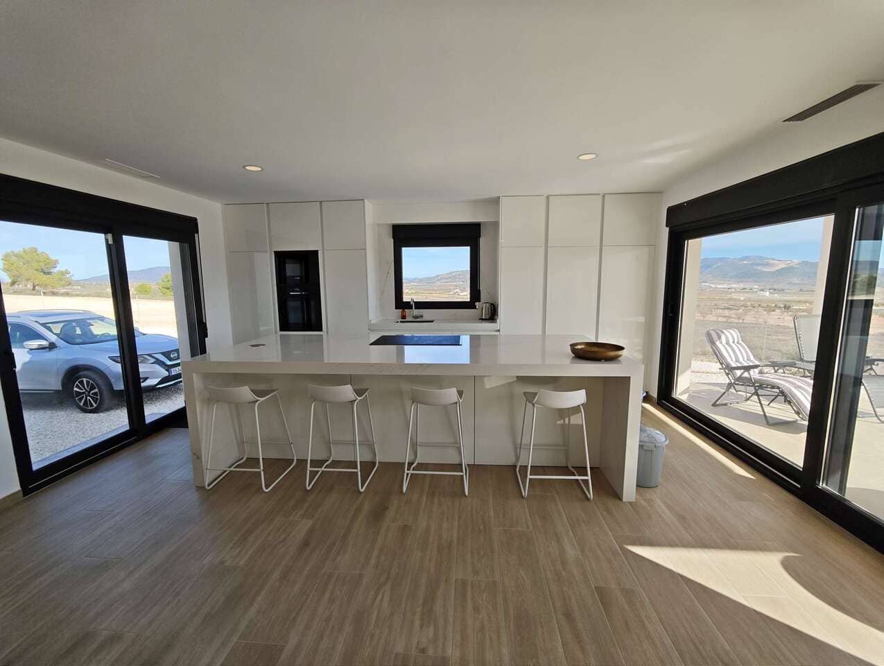 4 bedroom Villa for sale in Pinoso with pool - € 549,995 (Ref: 9383236)