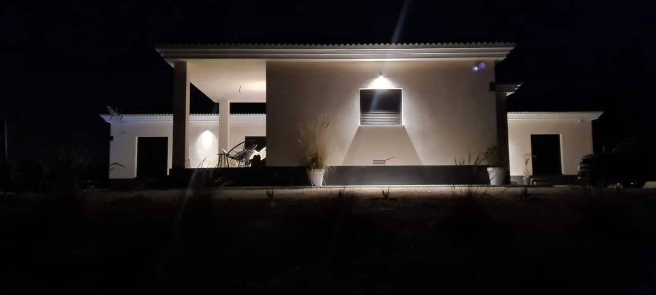 4 bedroom Villa for sale in Pinoso with pool - € 549,995 (Ref: 9383236)