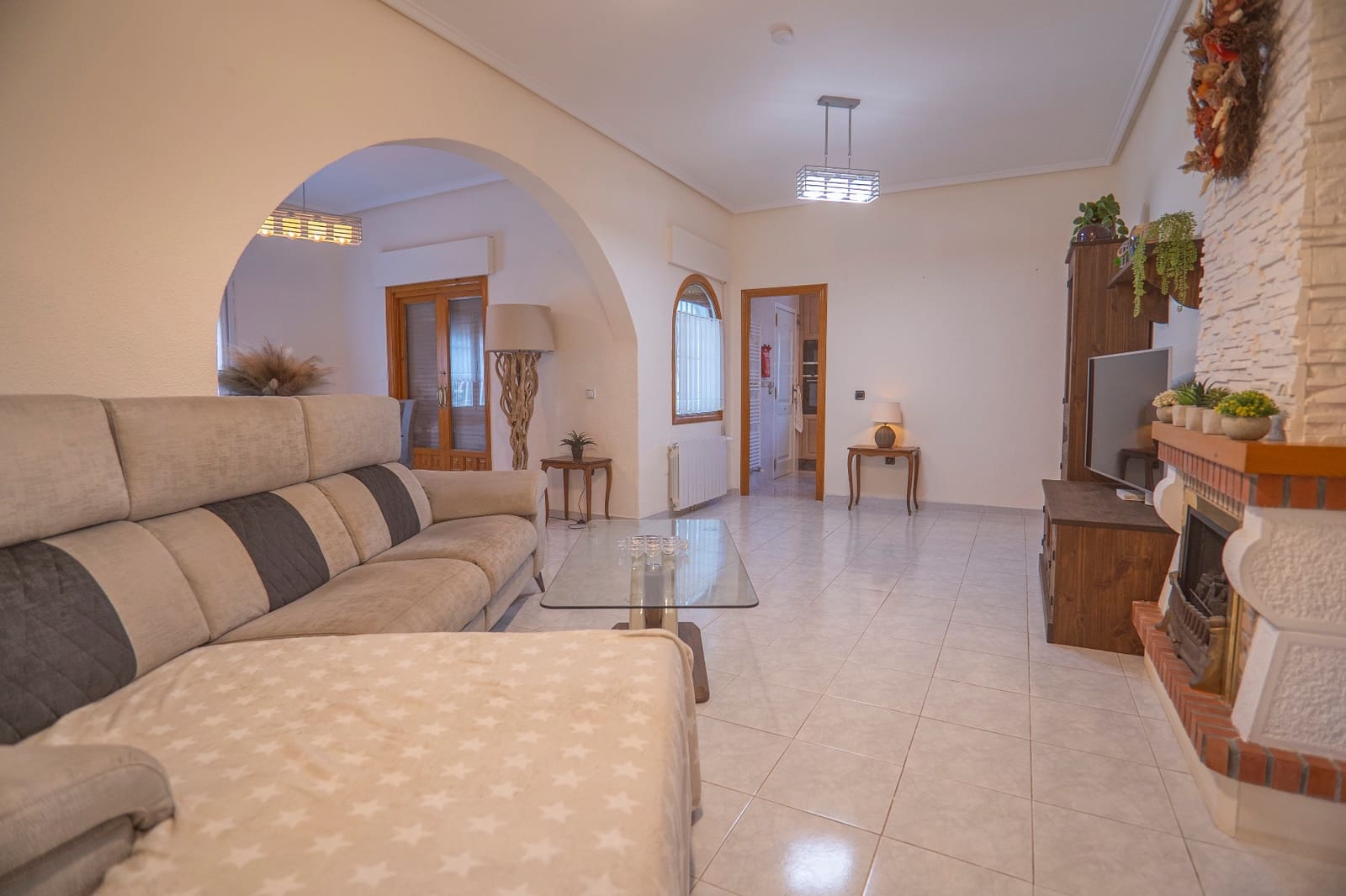 3 makuuhuone Huvila myytävänä paikassa Ciudad Quesada mukana uima-altaan - 387 500 € (Ref: 9383237)