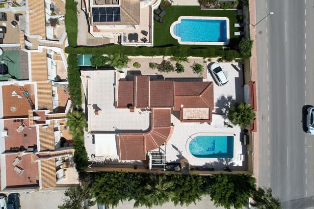 3 makuuhuone Huvila myytävänä paikassa Ciudad Quesada, Rojales mukana uima-altaan - 387 500 € (Ref: 9383237)