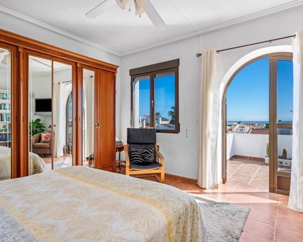 4 makuuhuone Huvila myytävänä paikassa Ciudad Quesada, Rojales mukana uima-altaan - 650 000 € (Ref: 9386324)