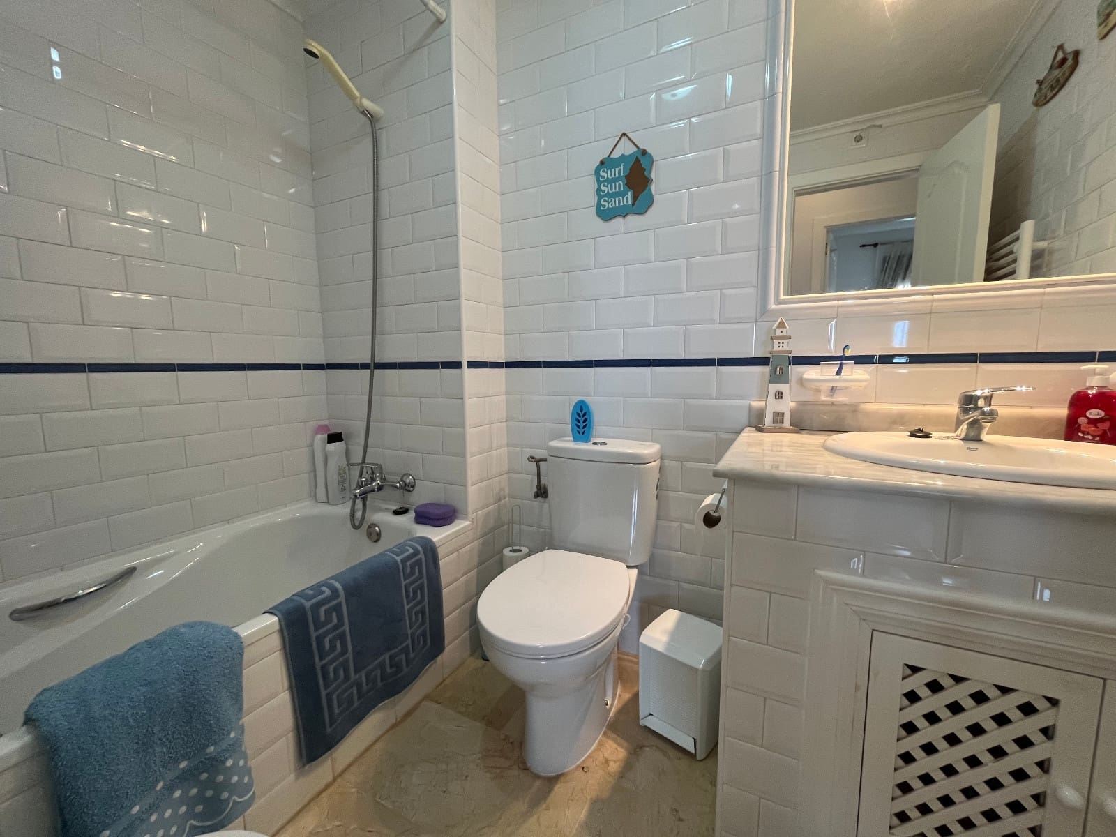 2 bedroom Apartment for sale in Villamartin with pool - € 199,995 (Ref: 9393681)