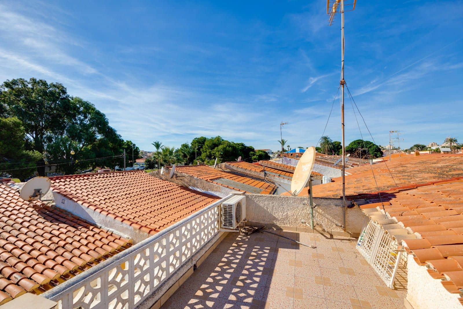 2 quarto Moradia em Banda para venda em Torrevieja - 179 969 € (Ref: 9393683)