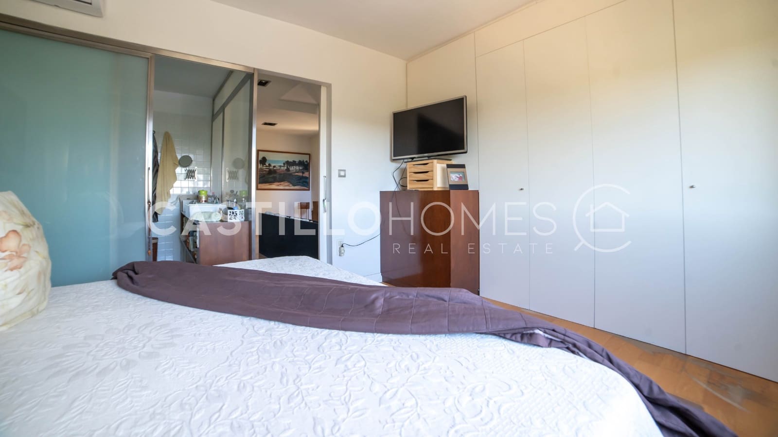 4 sypialnia Dom na sprzedaż w Torrevieja z garażem - 449 900 € (Ref: 9396727)