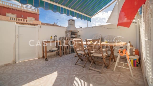 2 makuuhuone Omakotitalo myytävänä paikassa Torrevieja - 134 900 € (Ref: 9396728)