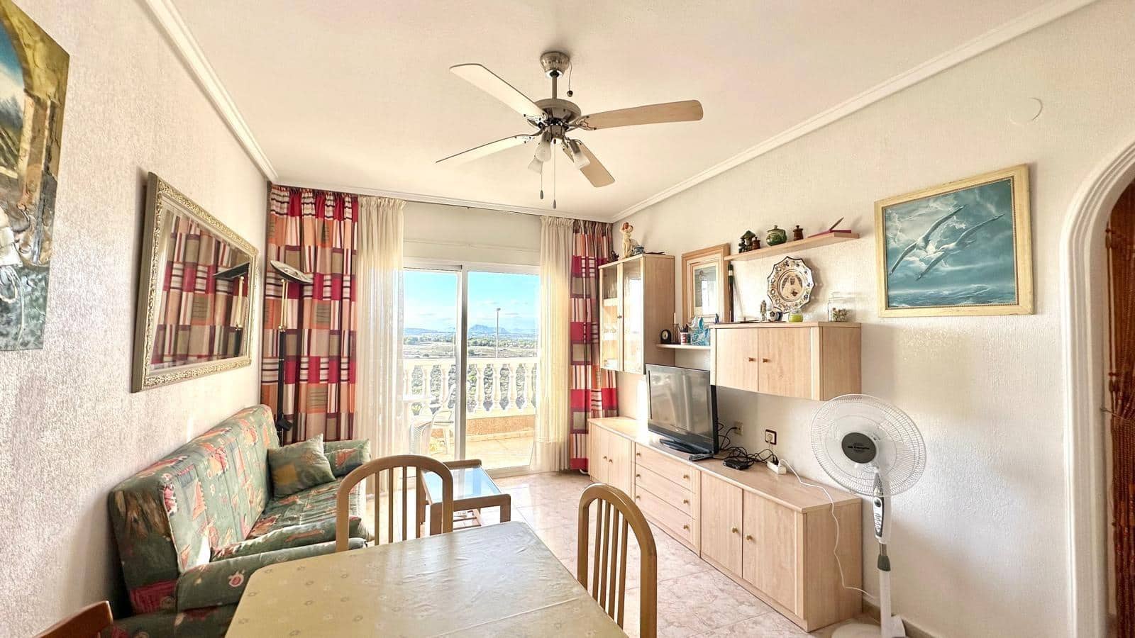2 quarto Apartamento para venda em Torrevieja com piscina - 139 900 € (Ref: 9396732)