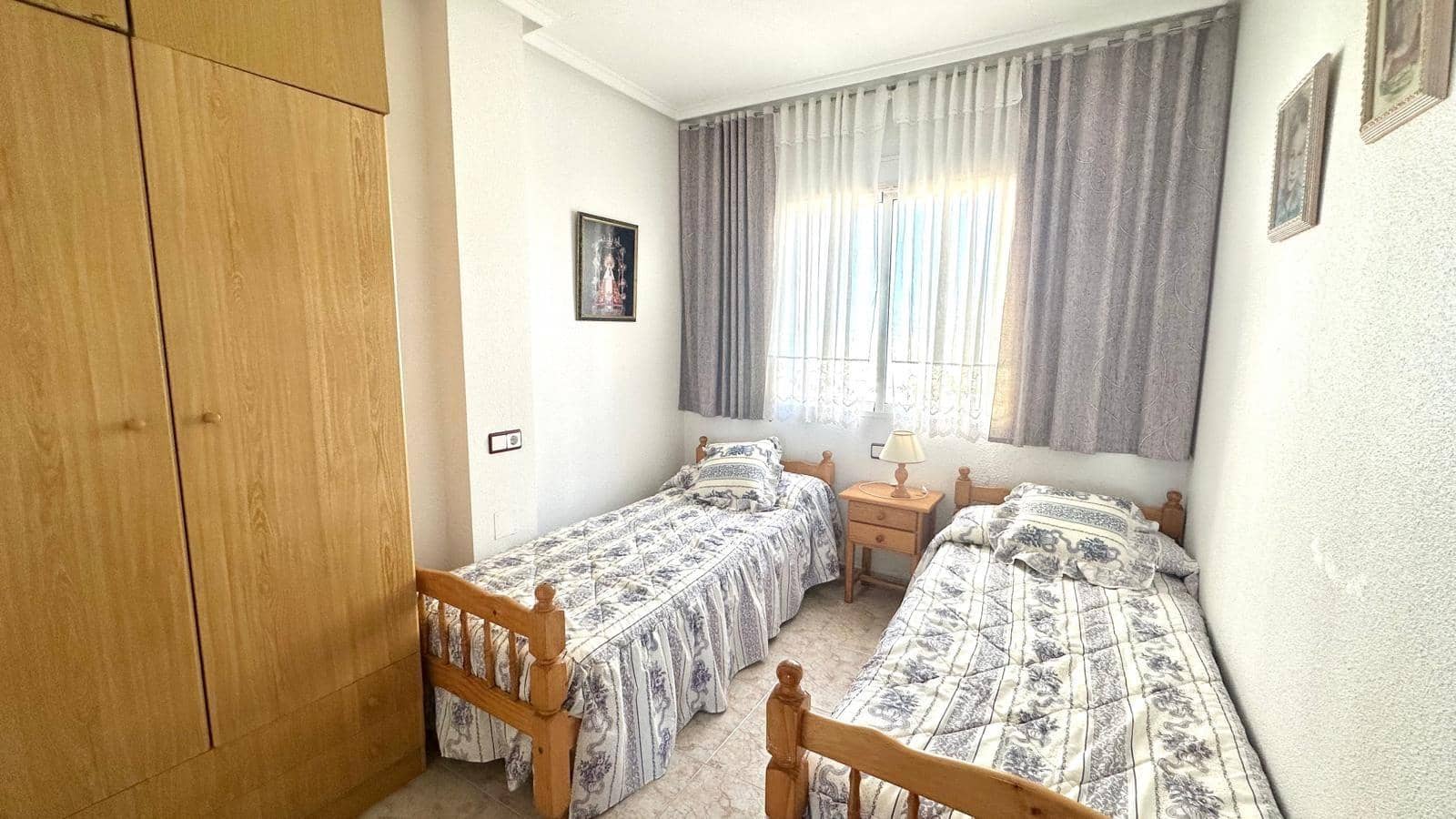 2 quarto Apartamento para venda em Torrevieja com piscina - 139 900 € (Ref: 9396732)