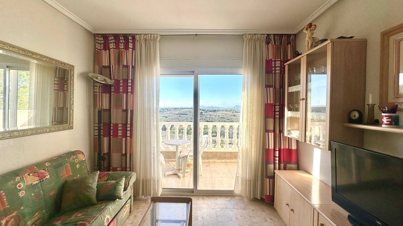 2 quarto Apartamento para venda em Torrevieja com piscina - 139 900 € (Ref: 9396732)