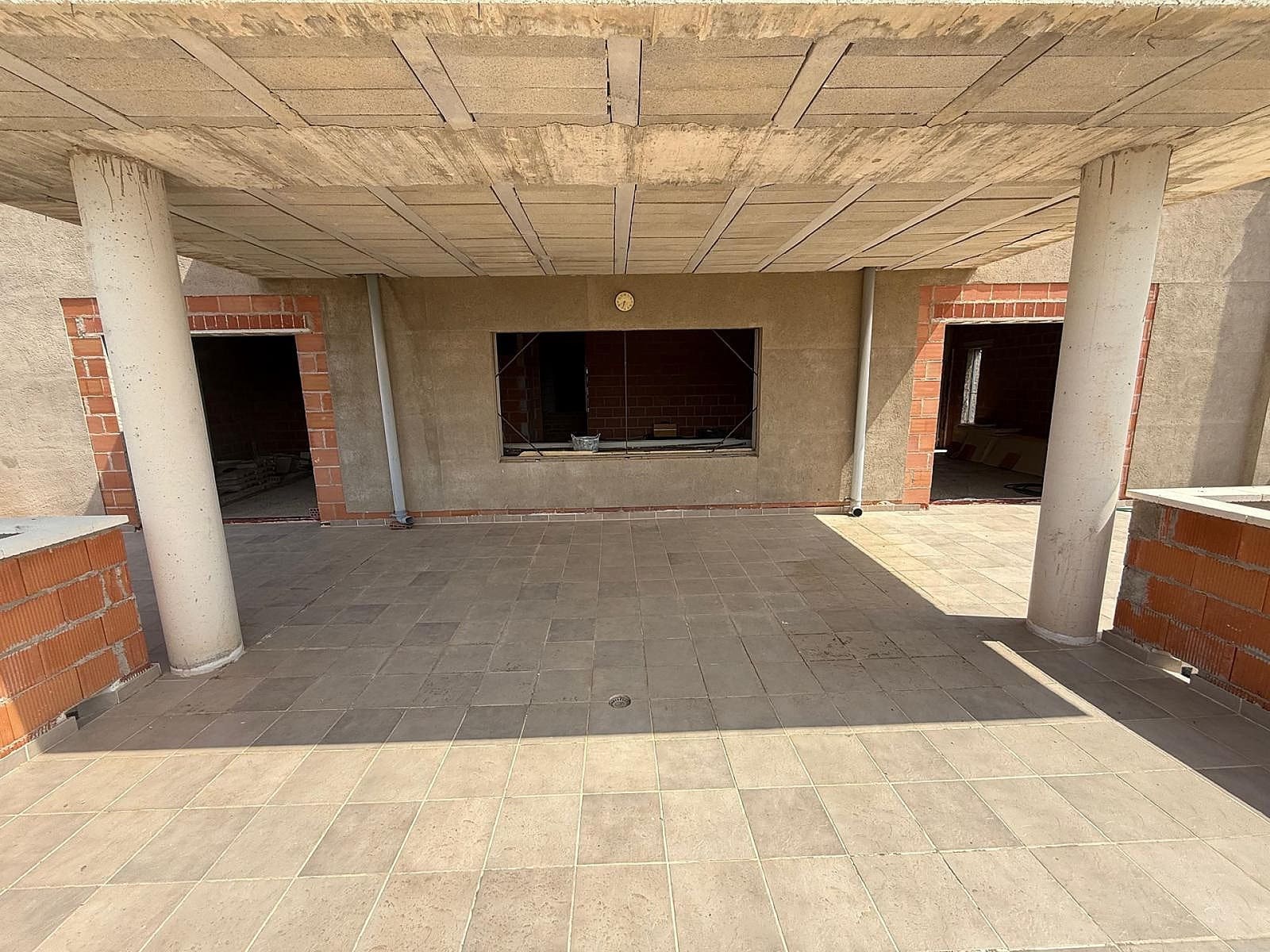 7 soveværelse Villa til salg i Salinas - € 199.995 (Ref: 9401035)