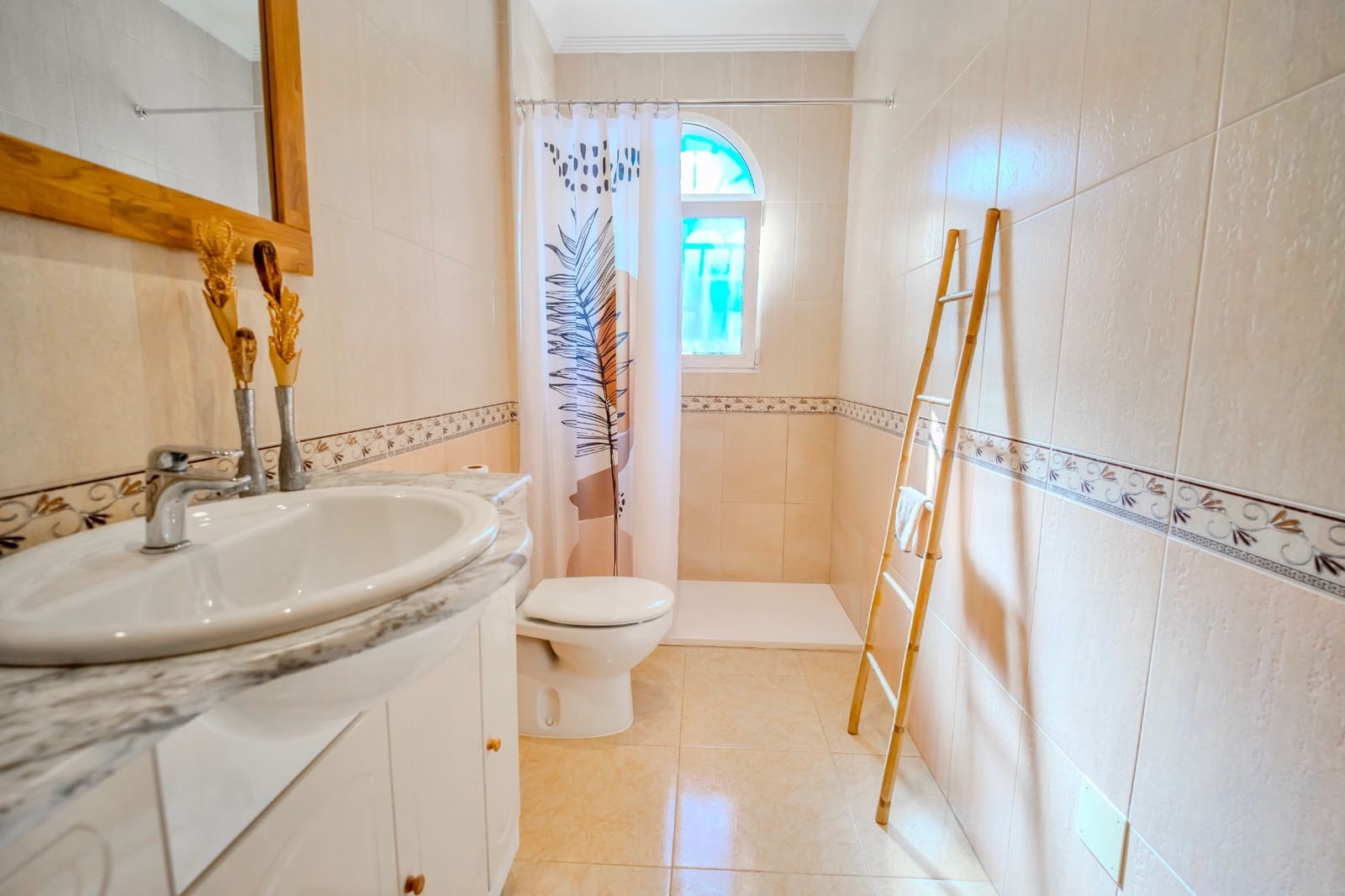 2 slaapkamer Halfvrijstaande villa te koop in Guardamar del Segura - € 249.950 (Ref: 9404658)