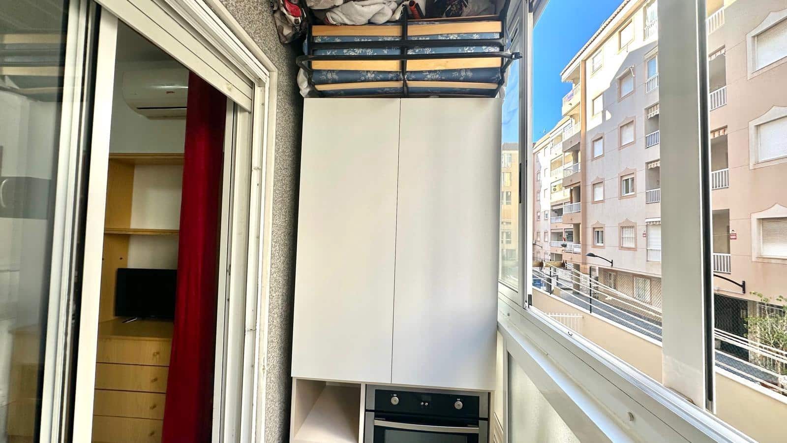 Studio til salgs i Torrevieja - € 79 900 (Ref: 9404664)