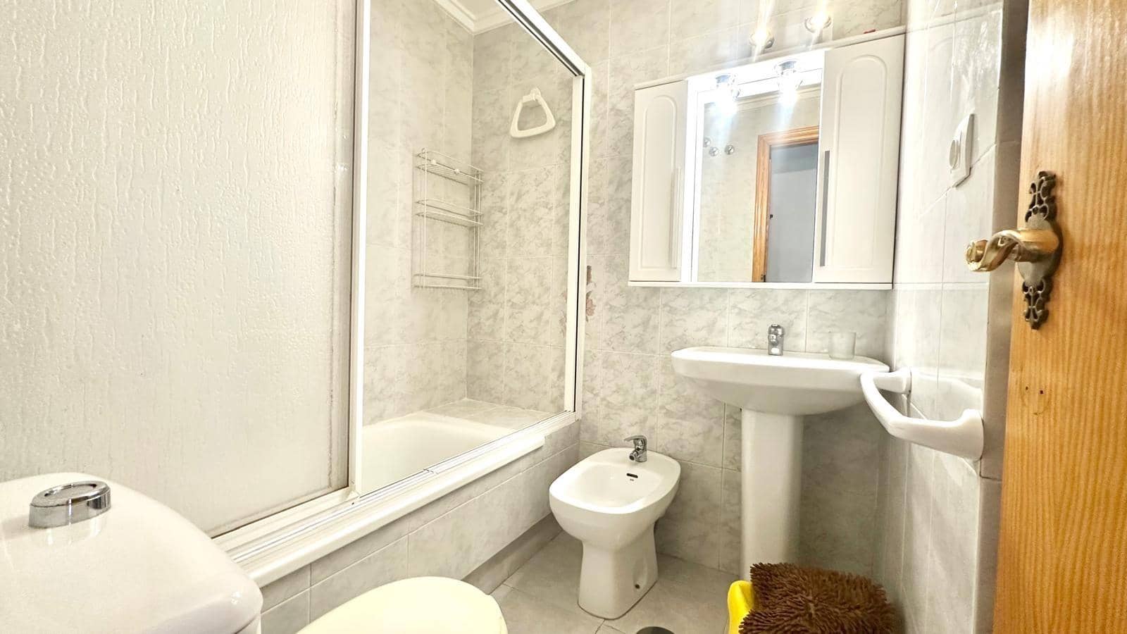 Studio til salgs i Torrevieja - € 79 900 (Ref: 9404664)