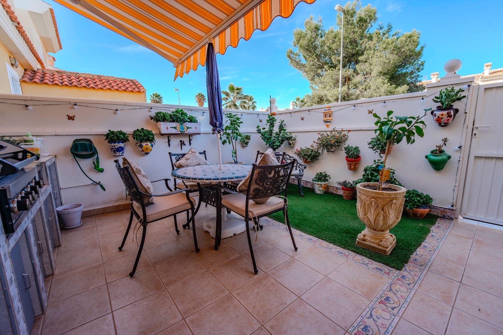 2 sypialnia Dom na sprzedaż w Ciudad Quesada z basenem - 235 000 € (Ref: 9409966)