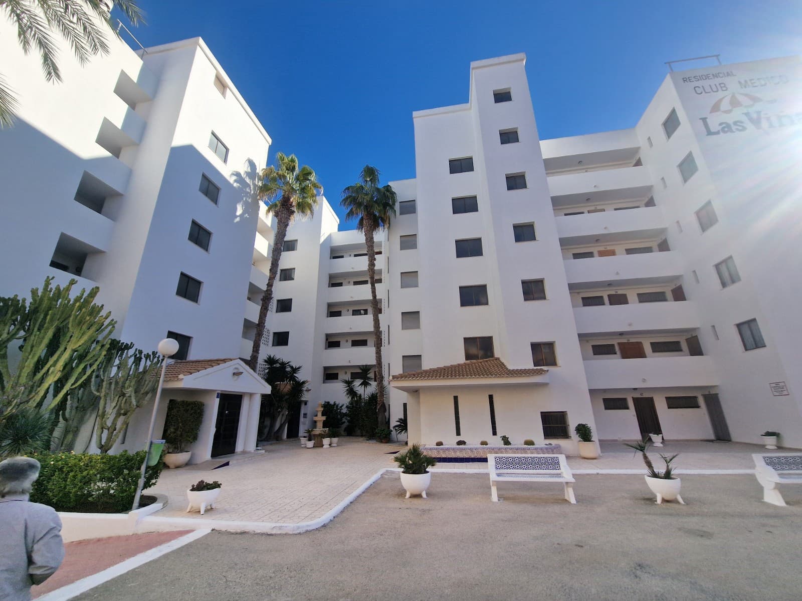 2 bedroom Apartment for sale in Guardamar del Segura with pool - € 165,000 (Ref: 9411331)