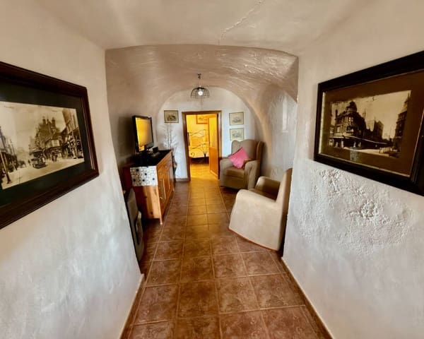 4 soveværelse Hulehus til salg i Orihuela med swimmingpool garage - € 199.995 (Ref: 9427476)