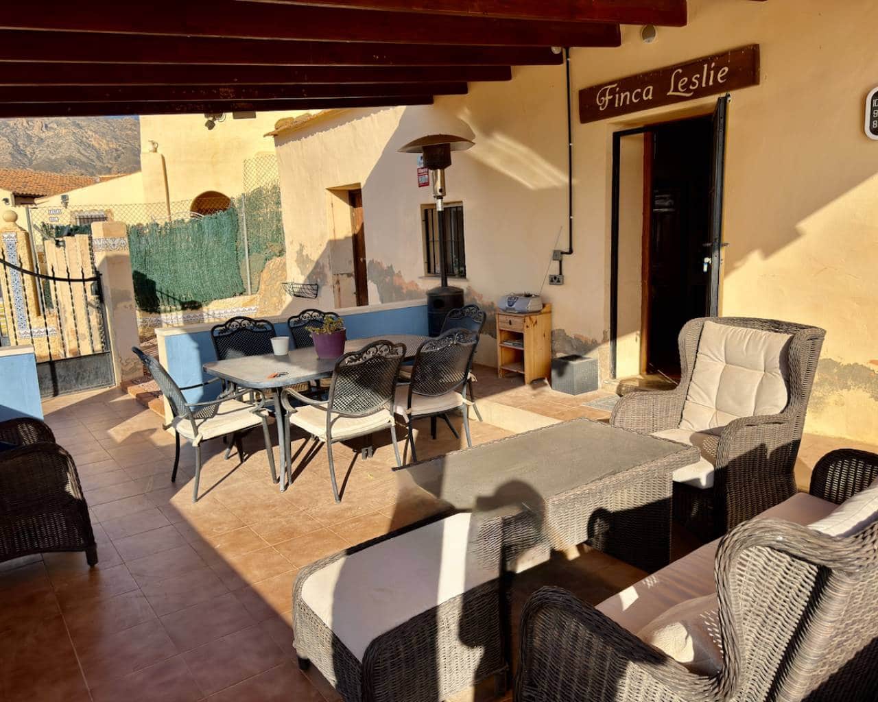 4 Zimmer Höhle zu verkaufen in Orihuela mit Pool Garage - 199.995 € (Ref: 9427476)