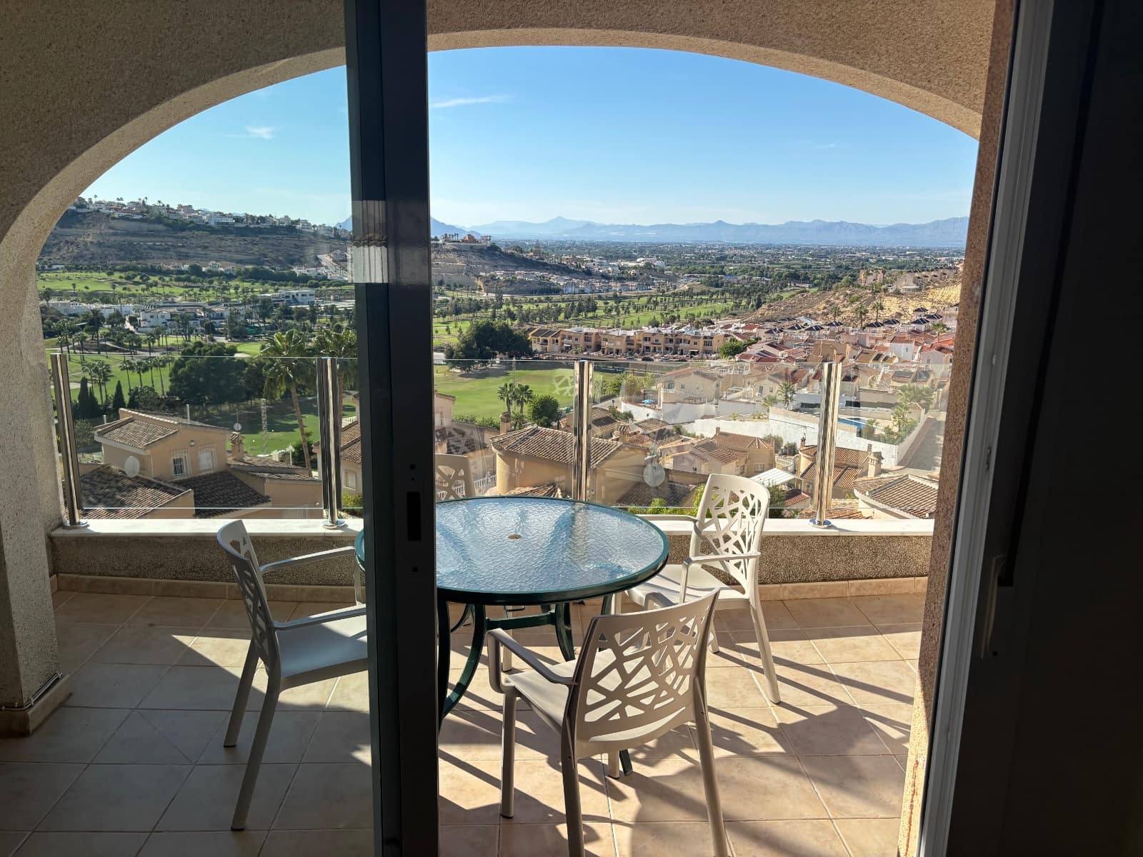 3 slaapkamer Halfvrijstaande villa te koop in Ciudad Quesada met zwembad - € 299.950 (Ref: 9427478)