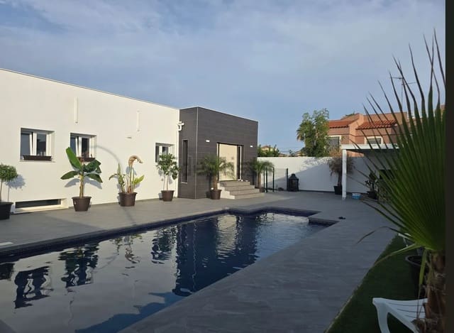 4 camera da letto Villa in vendita in Ciudad Quesada, Rojales con piscina - 498.000 € (Rif: 9427480)