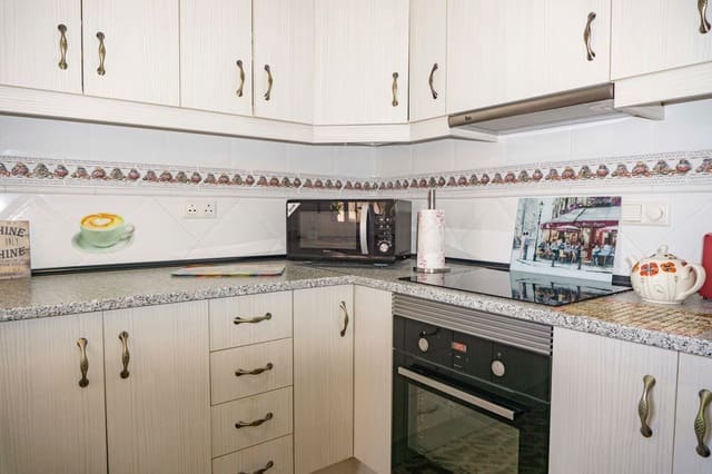 Chalet de 3 habitaciones en Ciudad Quesada, Rojales en venta con piscina garaje - 379.950 € (Ref: 9427487)