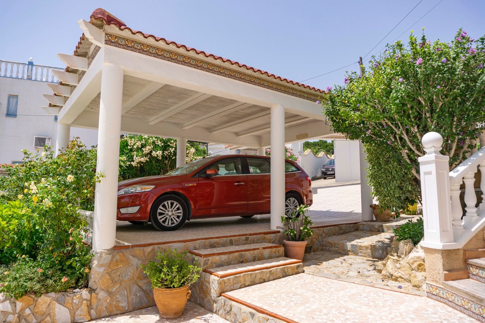 Chalet de 3 habitaciones en Ciudad Quesada en venta con piscina garaje - 379.950 € (Ref: 9427487)