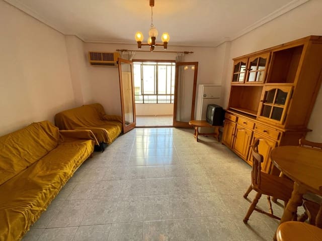 Studio til salg i Torrevieja med swimmingpool - € 77.260 (Ref: 9427495)