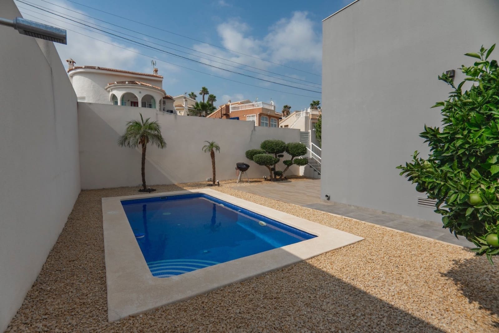 2 bedroom Villa for sale in Ciudad Quesada with pool - € 339,998 (Ref: 9427501)