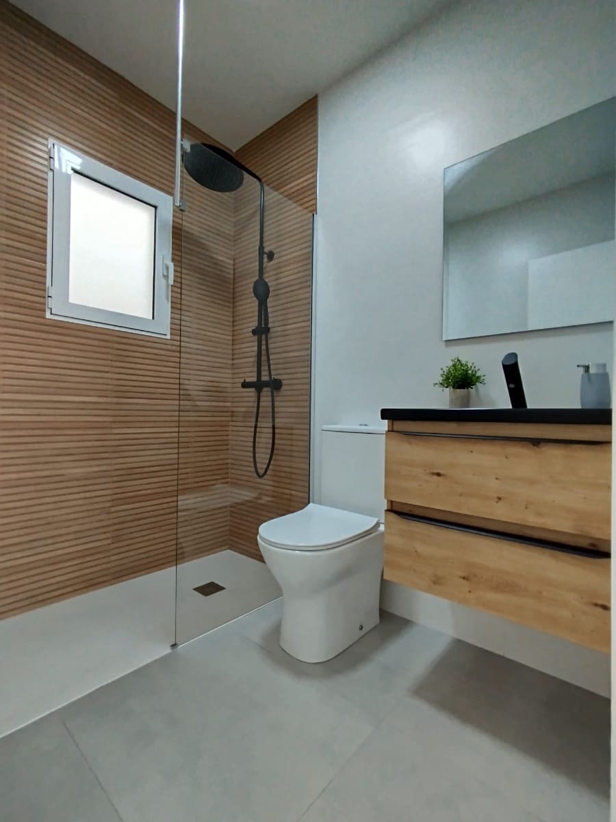 2 quarto Bungalow para venda em Torrevieja - 149 950 € (Ref: 9427505)