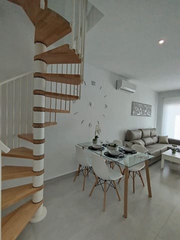 2 quarto Bungalow para venda em Torrevieja - 149 950 € (Ref: 9427505)