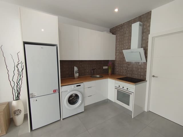 2 quarto Bungalow para venda em Torrevieja - 149 950 € (Ref: 9427505)