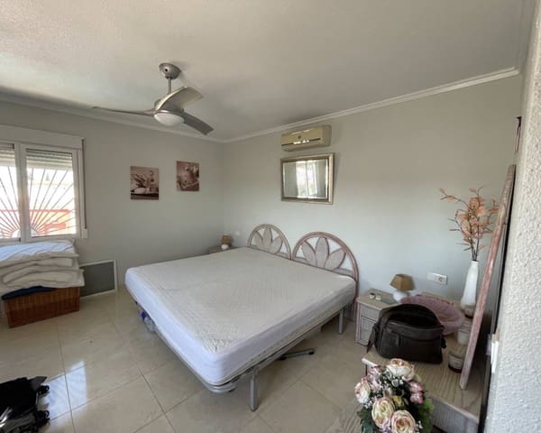 3 quarto Moradia para venda em Ciudad Quesada, Rojales com piscina - 375 000 € (Ref: 9427506)