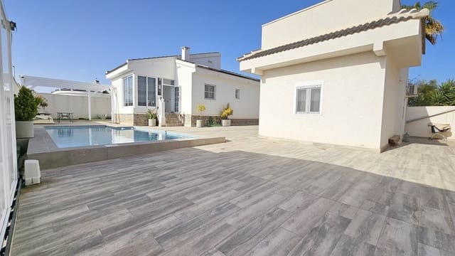 4 sypialnia Willa na sprzedaż w Ciudad Quesada, Rojales z basenem - 465 000 € (Ref: 9427507)