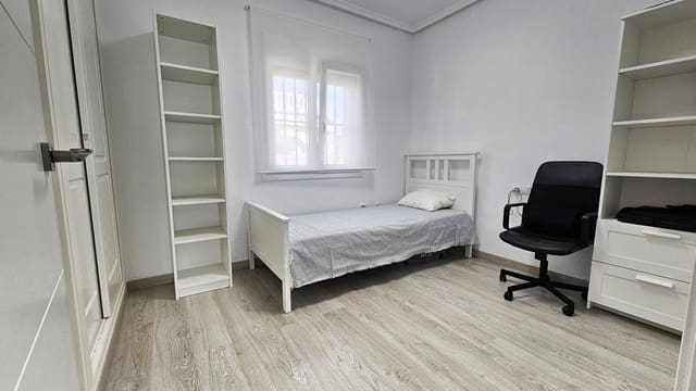 4 sypialnia Willa na sprzedaż w Ciudad Quesada, Rojales z basenem - 465 000 € (Ref: 9427507)