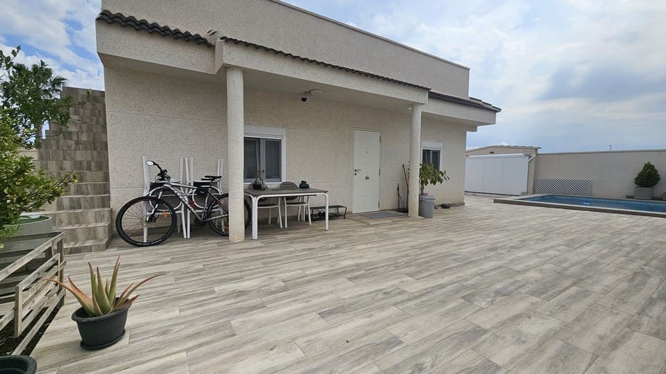 4 sypialnia Willa na sprzedaż w Ciudad Quesada z basenem - 465 000 € (Ref: 9427507)