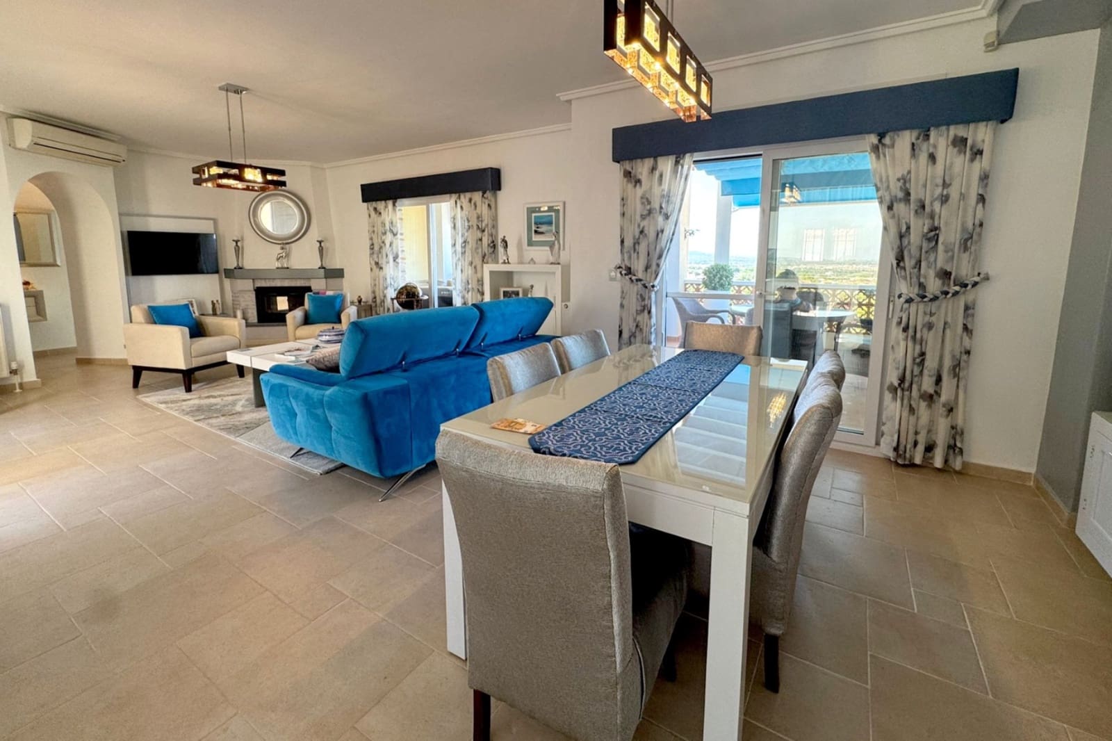 3 bedroom Villa for sale in Ciudad Quesada with pool - € 599,000 (Ref: 9427510)