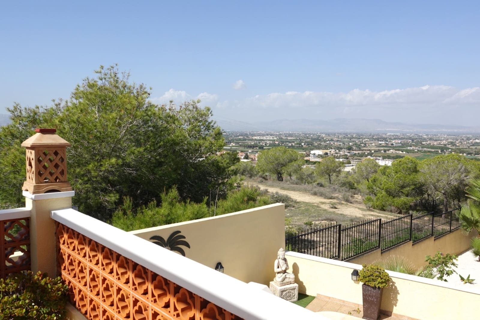 3 bedroom Villa for sale in Ciudad Quesada with pool - € 599,000 (Ref: 9427510)