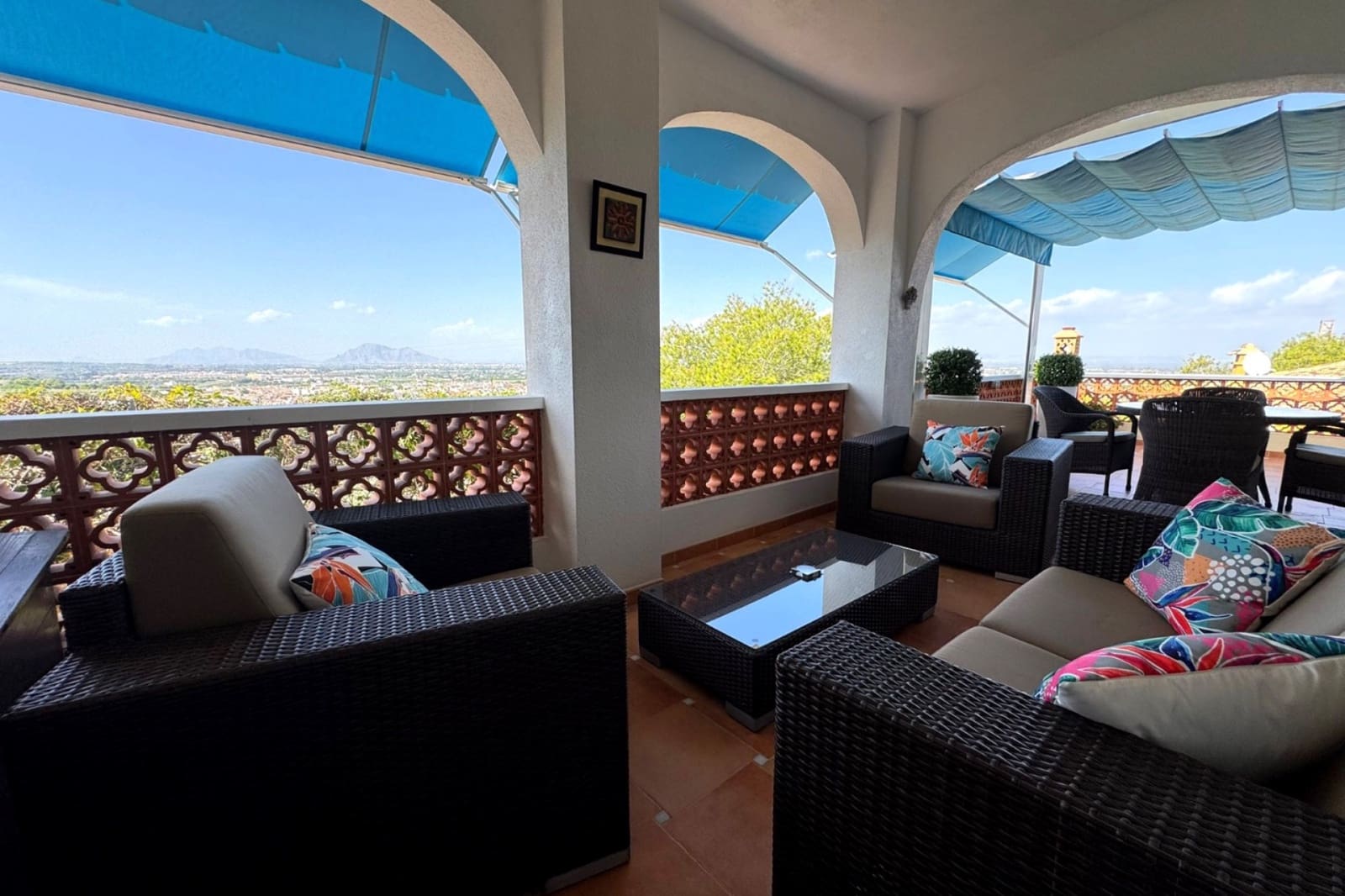 3 bedroom Villa for sale in Ciudad Quesada with pool - € 599,000 (Ref: 9427510)