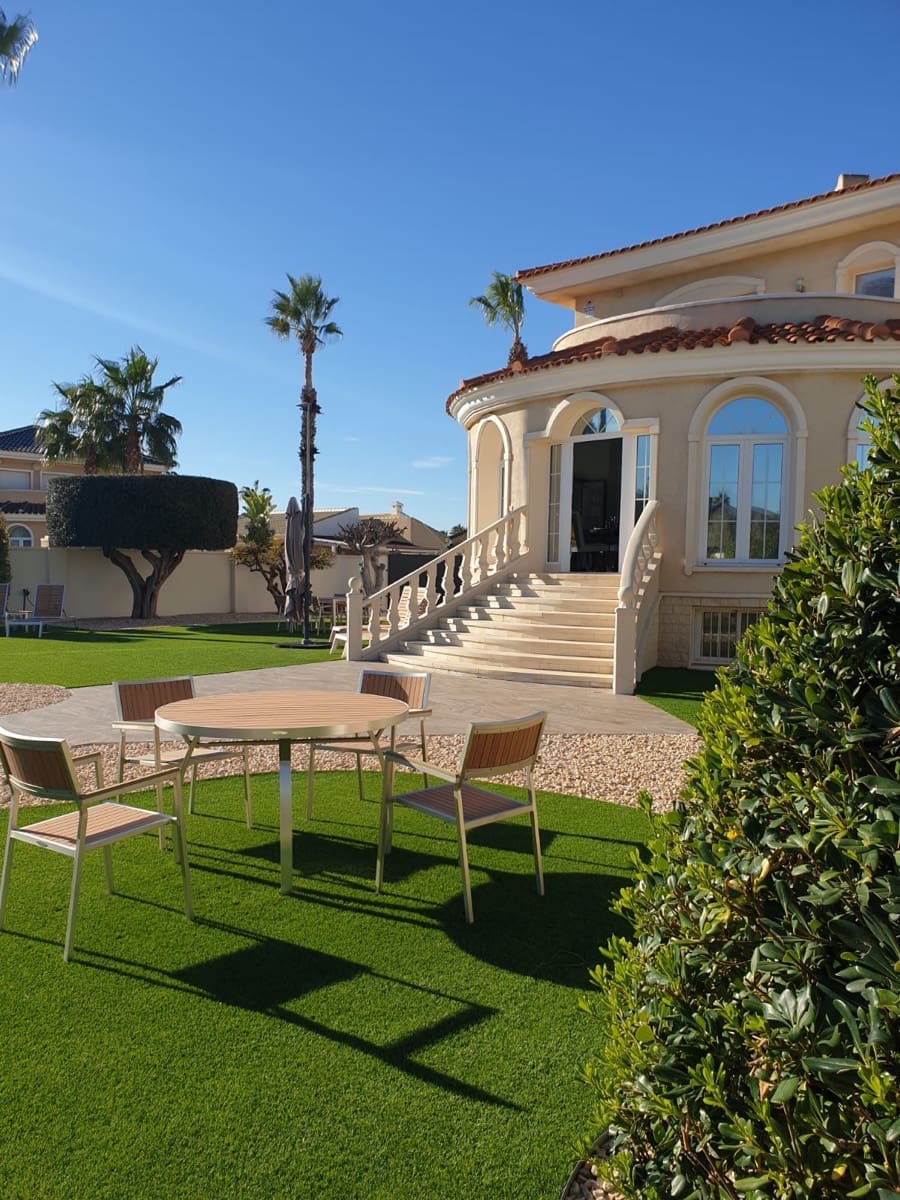 5 camera da letto Villa in vendita in Ciudad Quesada con piscina - 849.000 € (Rif: 9431802)