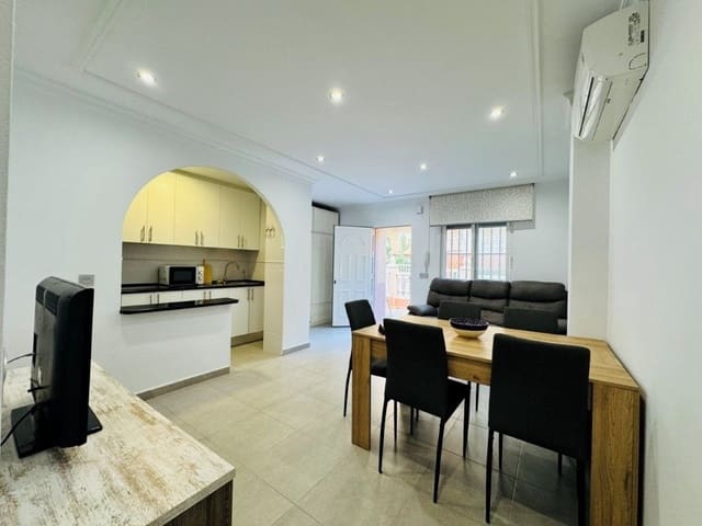 2 soveværelse Lejlighed til salg i La Mata, Torrevieja med swimmingpool - € 195.000 (Ref: 9431806)