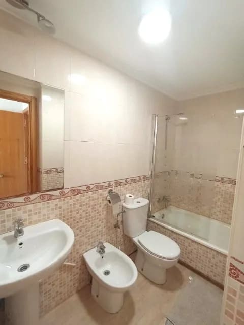 1 makuuhuone Huoneisto myytävänä paikassa Torrevieja mukana uima-altaan - 94 000 € (Ref: 9431812)