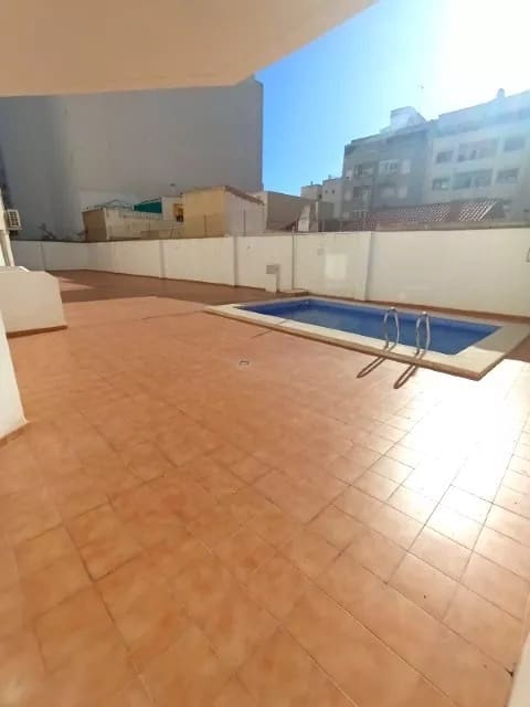 1 makuuhuone Huoneisto myytävänä paikassa Torrevieja mukana uima-altaan - 94 000 € (Ref: 9431812)