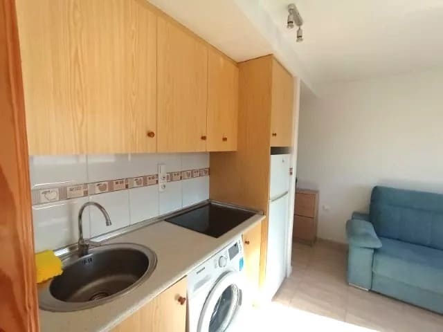 1 makuuhuone Huoneisto myytävänä paikassa Torrevieja mukana uima-altaan - 94 000 € (Ref: 9431812)