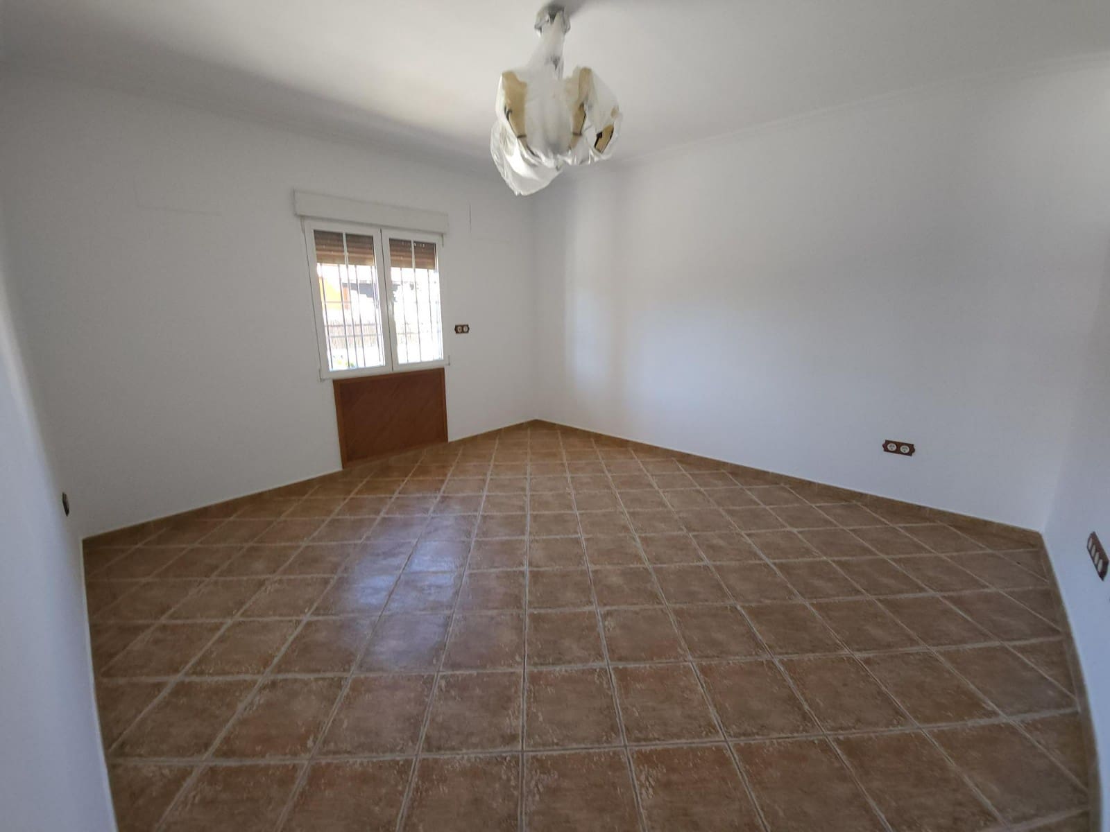 5 sypialnia Willa na sprzedaż w Catral z basenem garażem - 620 000 € (Ref: 9432020)