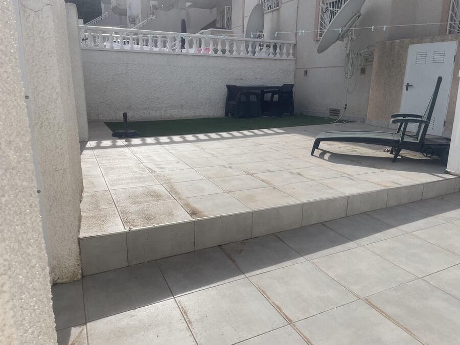 2 soveværelse Lejlighed til salg i Ciudad Quesada med swimmingpool - € 125.000 (Ref: 9440861)