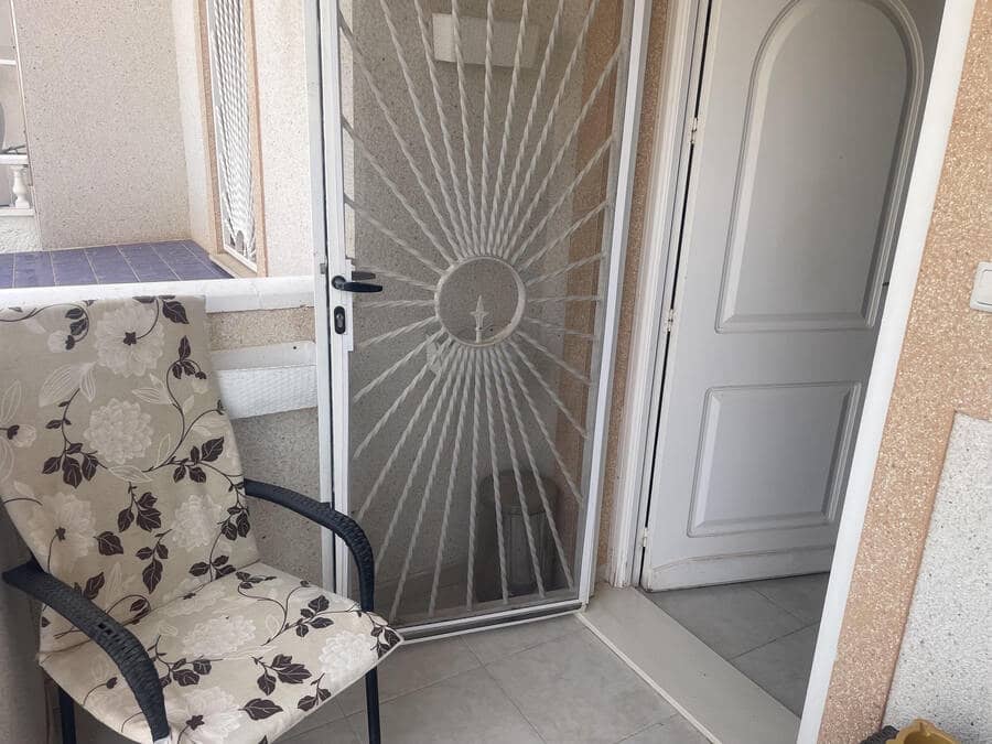 2 soveværelse Lejlighed til salg i Ciudad Quesada med swimmingpool - € 125.000 (Ref: 9440861)