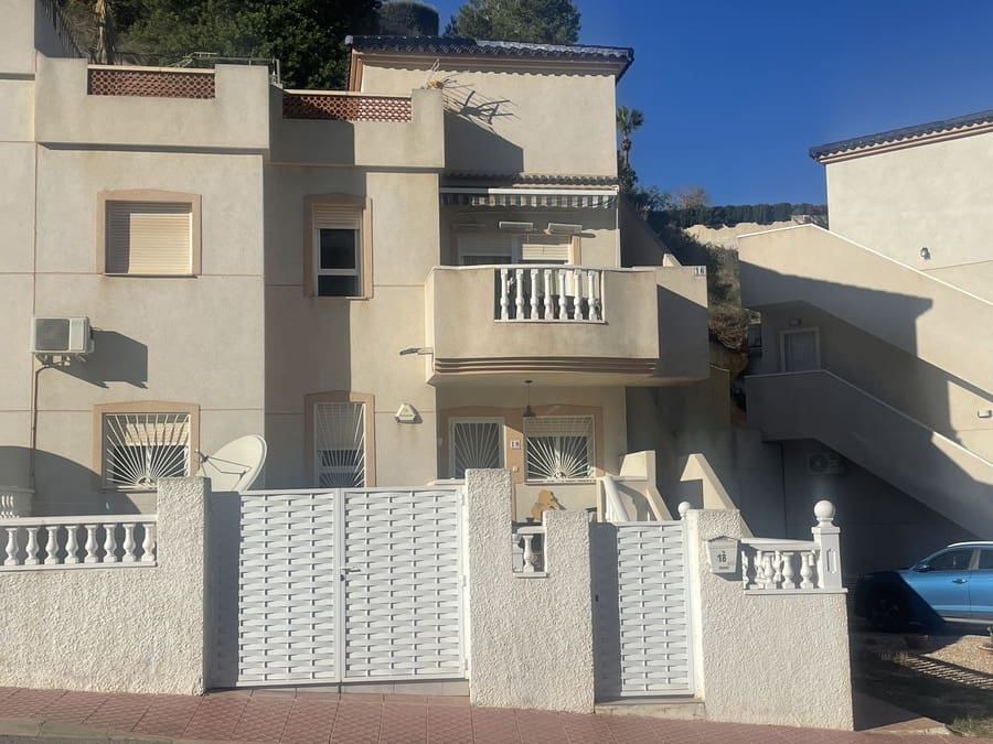 2 soveværelse Lejlighed til salg i Ciudad Quesada med swimmingpool - € 125.000 (Ref: 9440861)