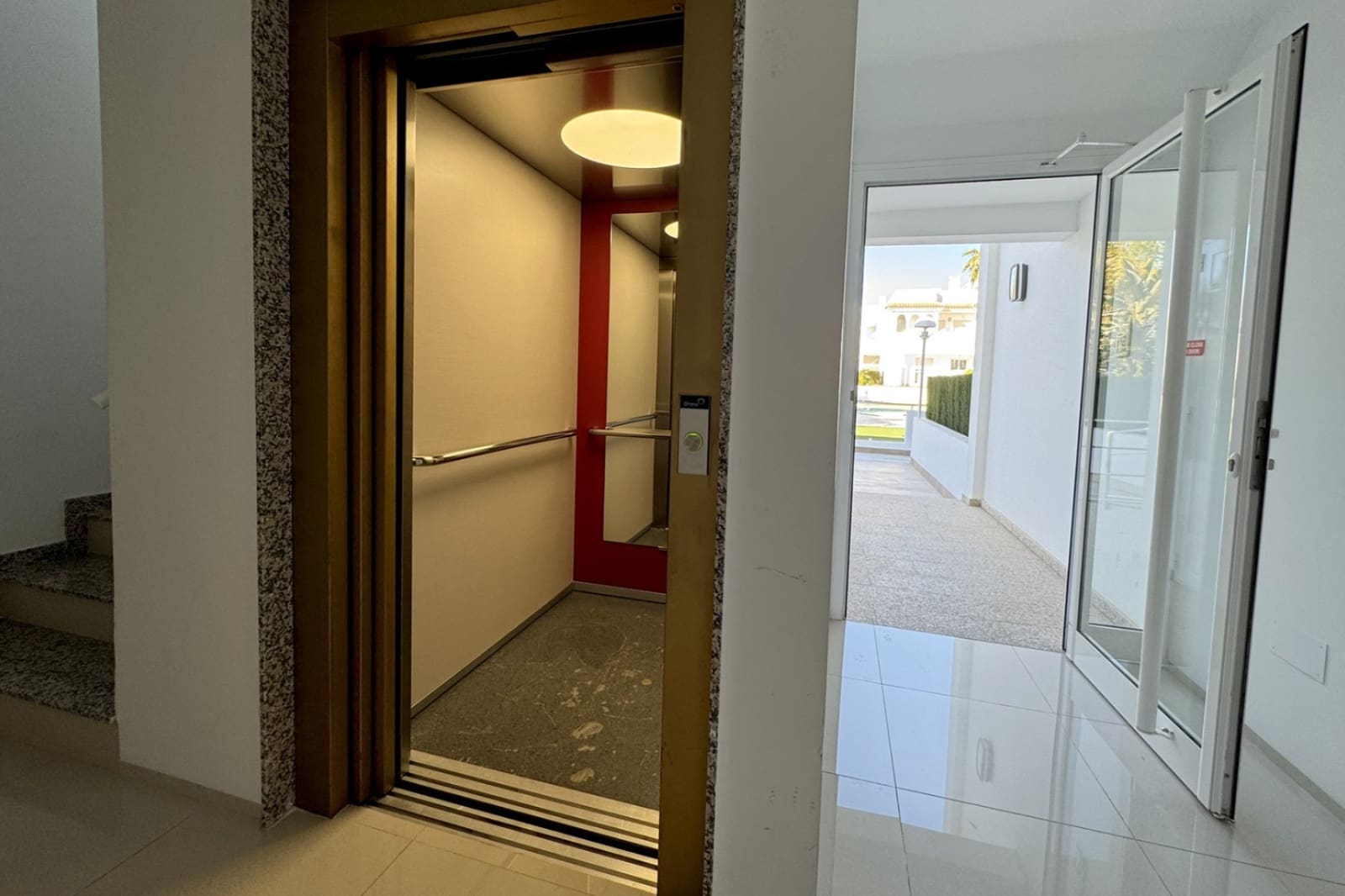 3 sovrum Lägenhet till salu i Ciudad Quesada med pool - 349 950 € (Ref: 9449298)