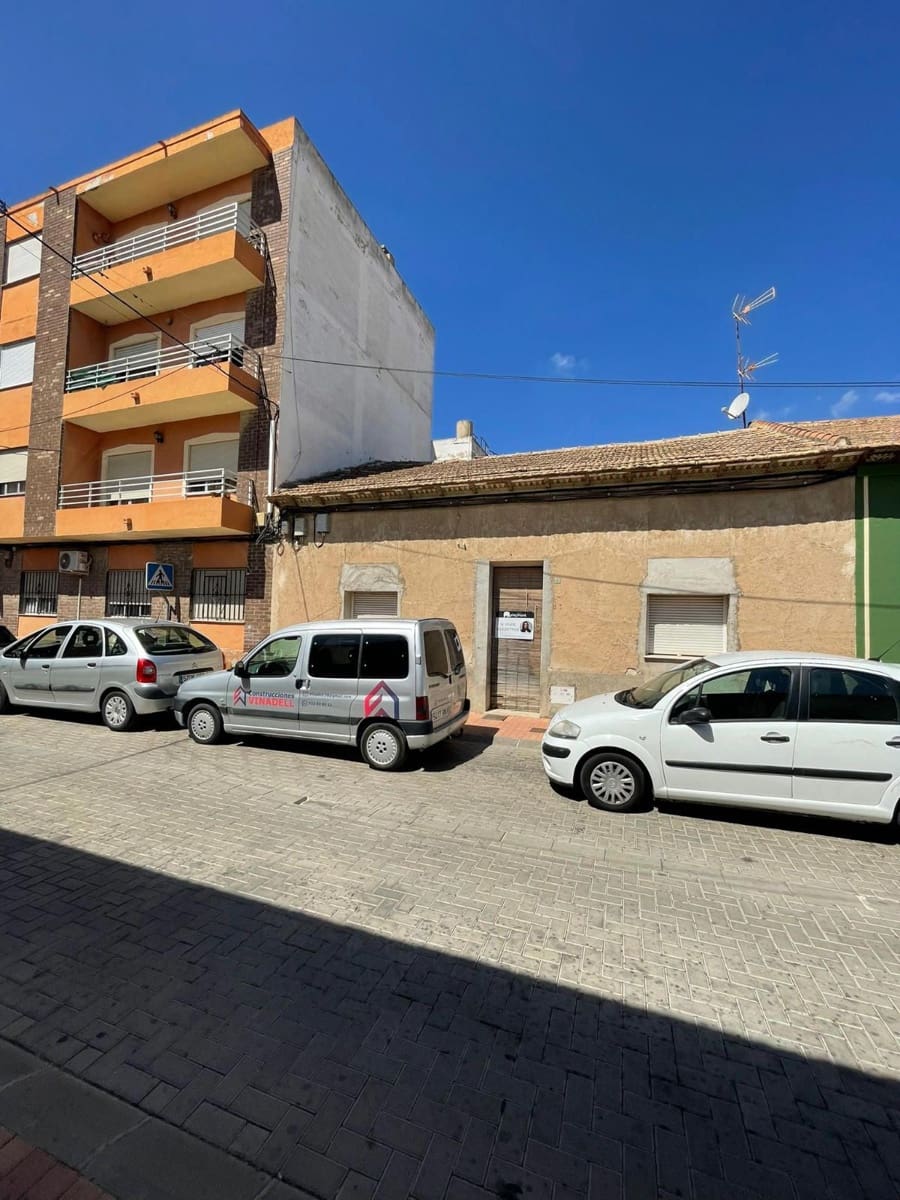 Rivitalo myytävänä paikassa Formentera del Segura - 115 000 € (Ref: 9450685)